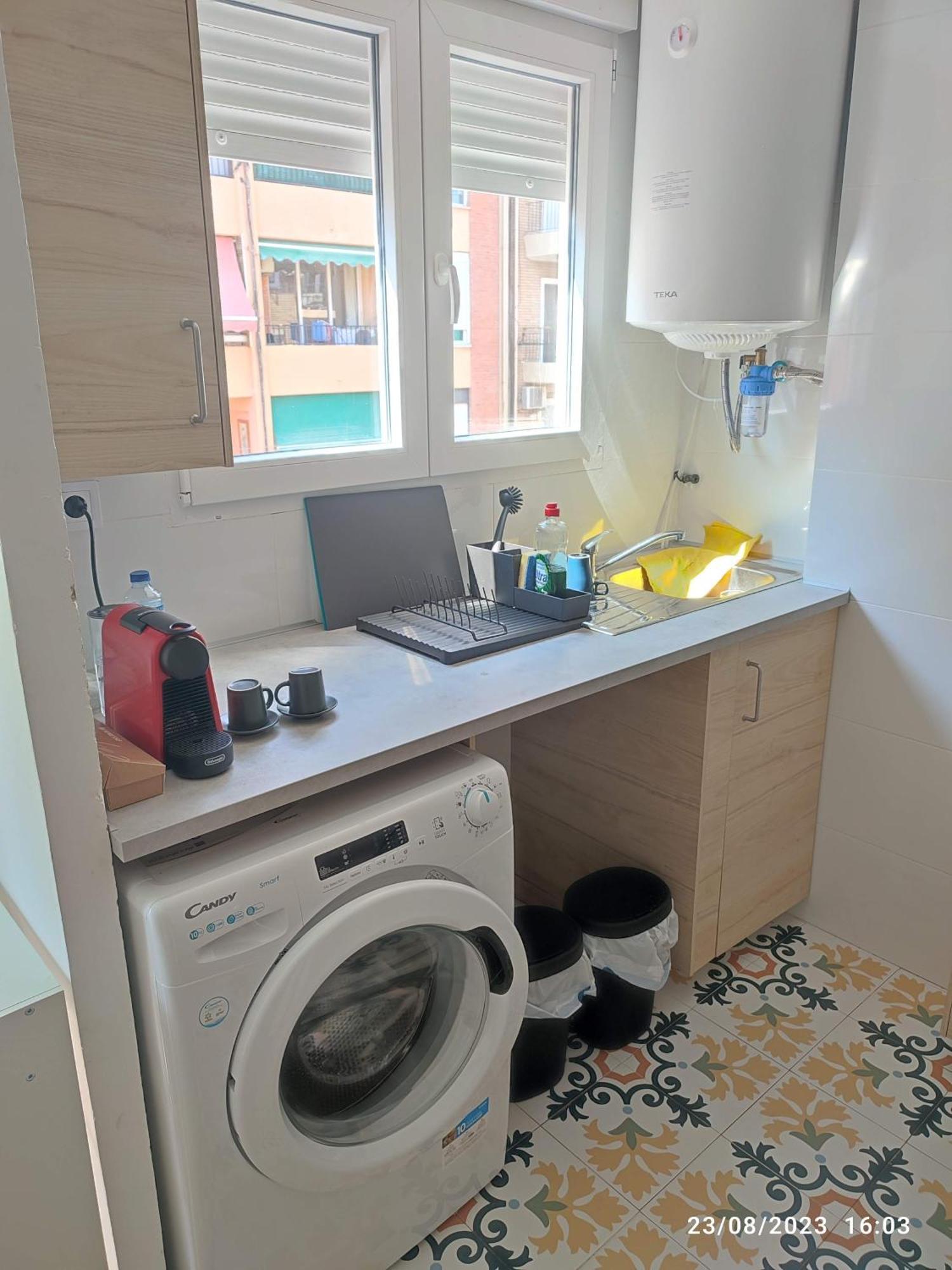 Arts & Sciences Rooms Valencia - Urban Centric At Bruno Apartments Coliving 外观 照片